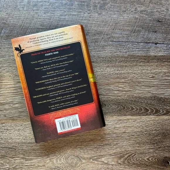 Iron Flame by Rebecca Yarros, Hardcover First Edition - Picture 3 of 6